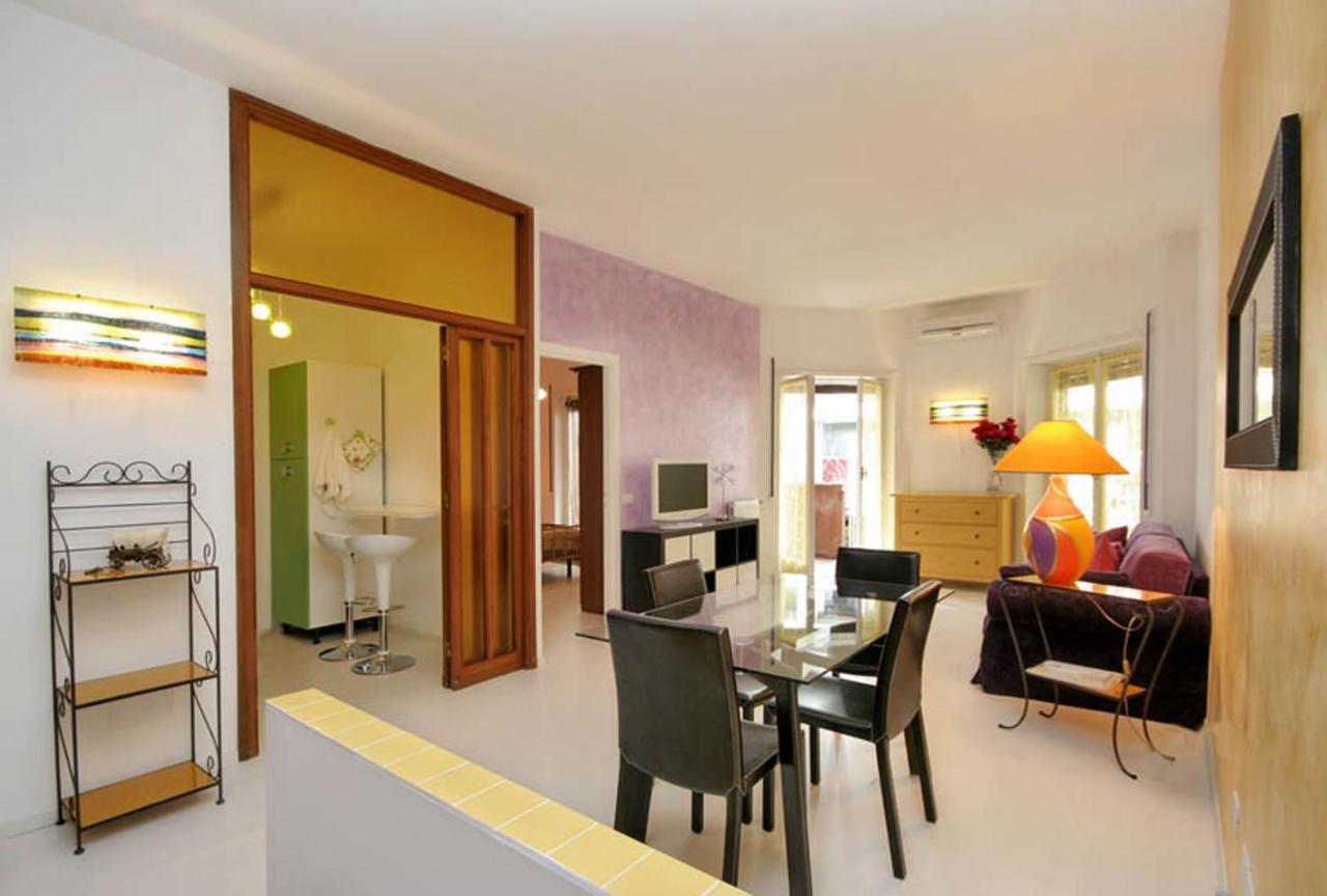 Cozy Flat In Trastevere Rome Bagian luar foto