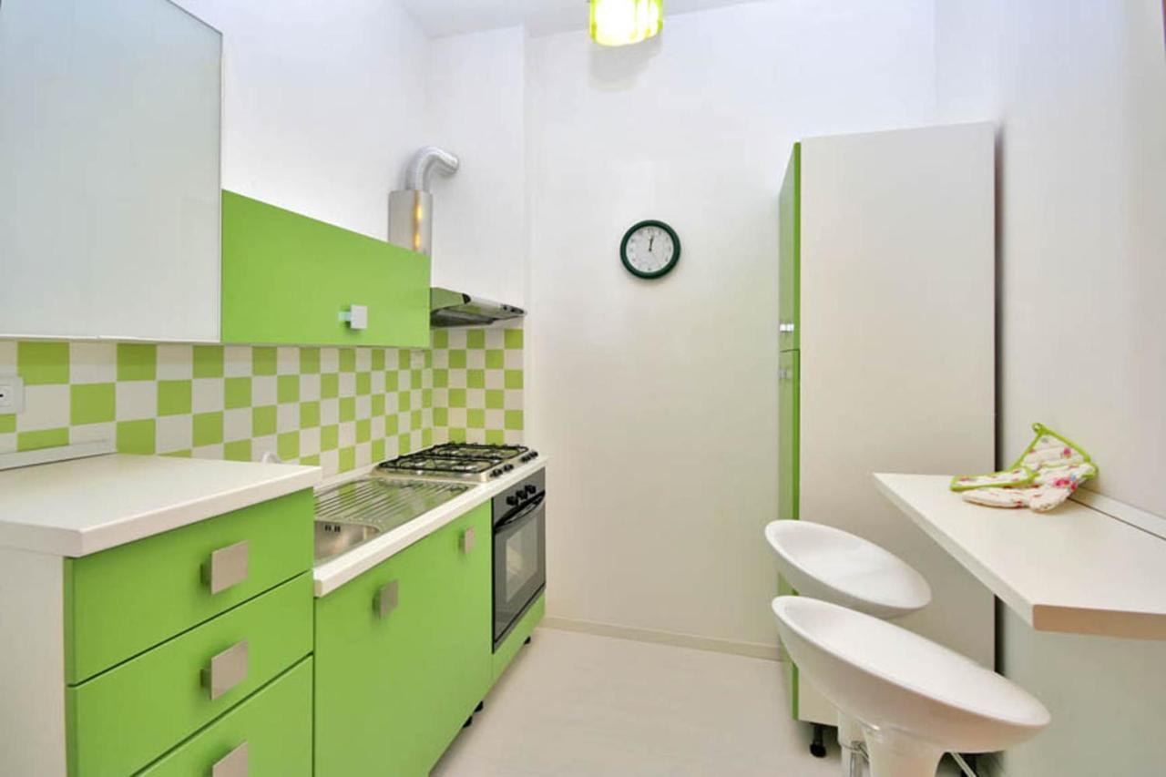 Cozy Flat In Trastevere Rome Bagian luar foto